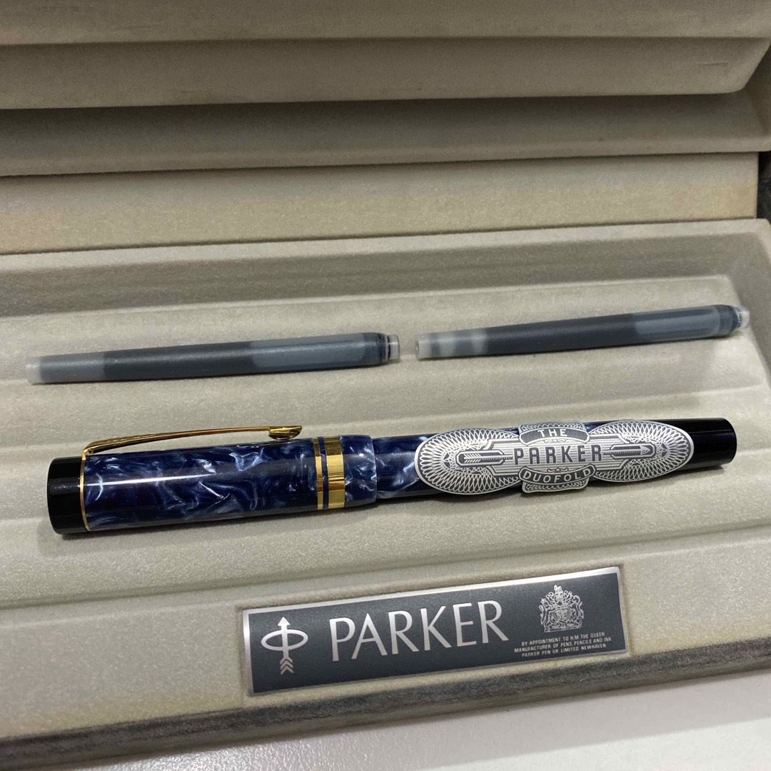 Parker(パーカー)の未使用品！ ☆PARKER☆ デュオフォールド 万年筆 マーブルブルー インテリア/住まい/日用品の文房具(ペン/マーカー)の商品写真