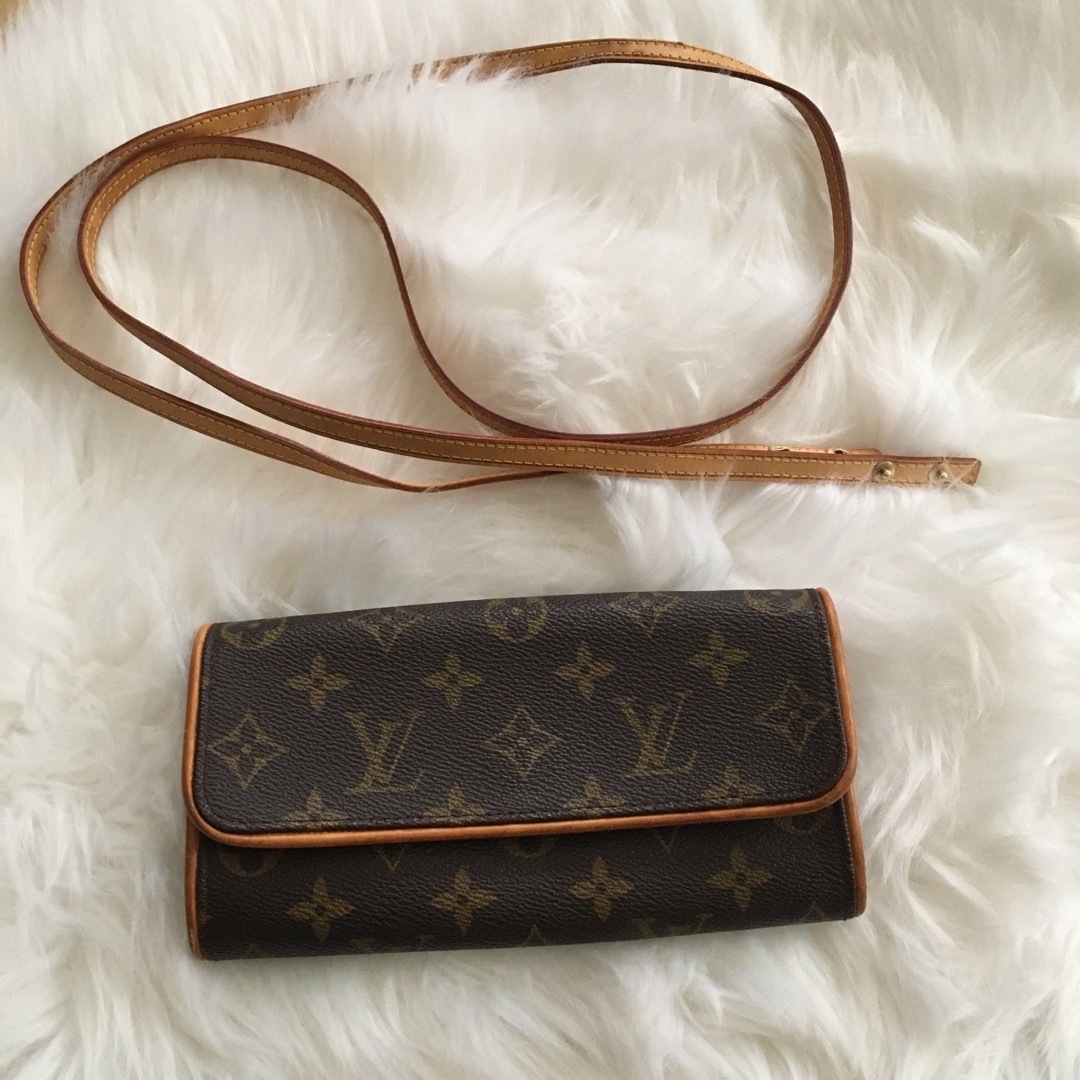 LOUIS VUITTON(ルイヴィトン)のヴィトン　バッグ レディースのバッグ(ショルダーバッグ)の商品写真