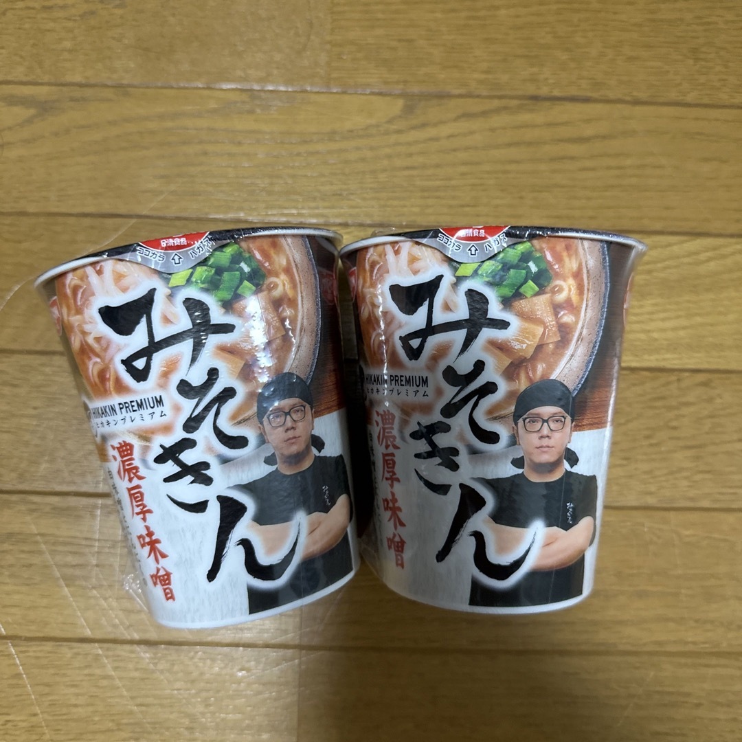 日清食品(ニッシンショクヒン)のみそきん　2個 食品/飲料/酒の加工食品(インスタント食品)の商品写真