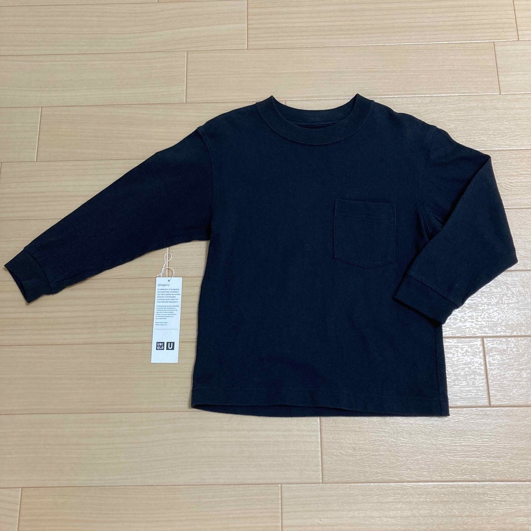 UNIQLO(ユニクロ)のUNIQLO U  クルーネックTシャツ（長袖）ブラック　120 キッズ/ベビー/マタニティのキッズ服男の子用(90cm~)(Tシャツ/カットソー)の商品写真