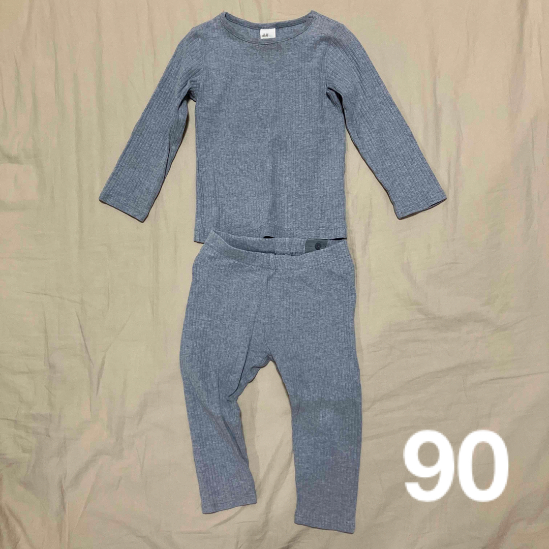 H&M(エイチアンドエム)のH&M⭐︎ ルームウェアセット　90 キッズ/ベビー/マタニティのキッズ服男の子用(90cm~)(パジャマ)の商品写真