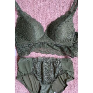 エキゾチックリュクスローズブラジャー&Tバック、ターコイズの通販 by ...