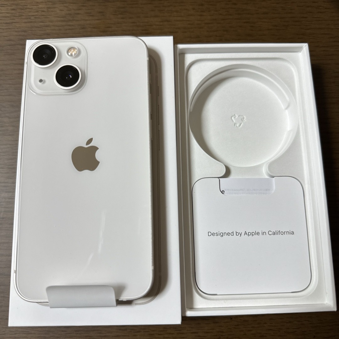 iPhone(アイフォーン)のiPhone13mini 128GB スターライト 即日発送  スマホ/家電/カメラのスマートフォン/携帯電話(スマートフォン本体)の商品写真