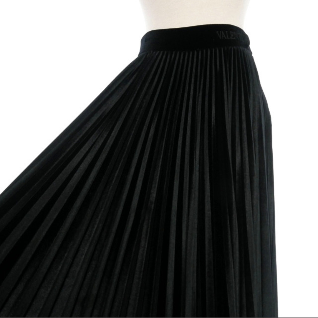 VALENTINO(ヴァレンティノ)のVALENTINO ベルベット プリーツスカート S ブラック 黒 国内正規 レディースのスカート(ロングスカート)の商品写真