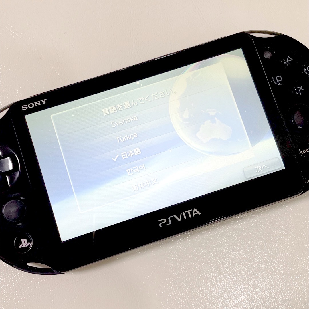 ☆画面傷無し☆PSVita PCH-2000 ZA11 SONY ブラック 本体