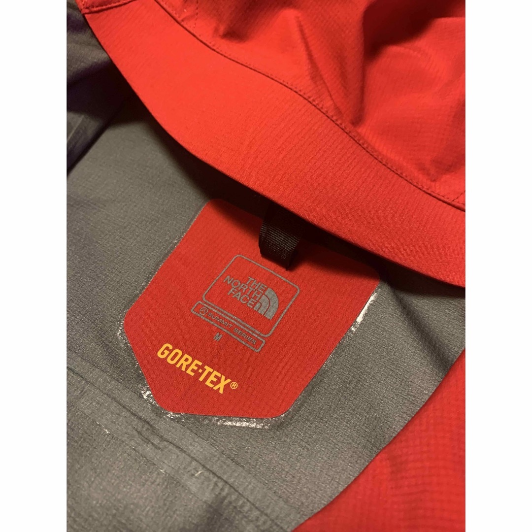 THE NORTH FACE(ザノースフェイス)のTHE NORTH FACE GORE-TEX サミットシリーズ メンズのジャケット/アウター(マウンテンパーカー)の商品写真