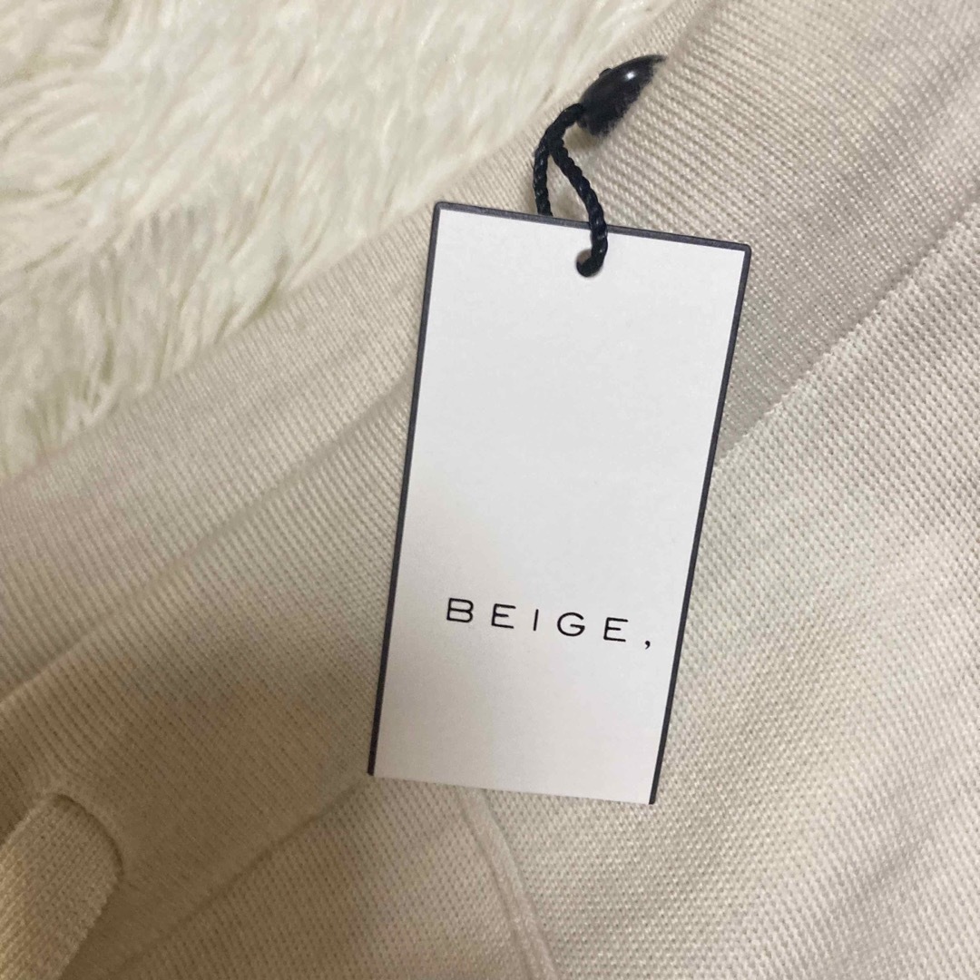 BEIGE,(ベイジ)の未使用　ベイジ　ワイド　ニット　パンツ レディースのパンツ(カジュアルパンツ)の商品写真