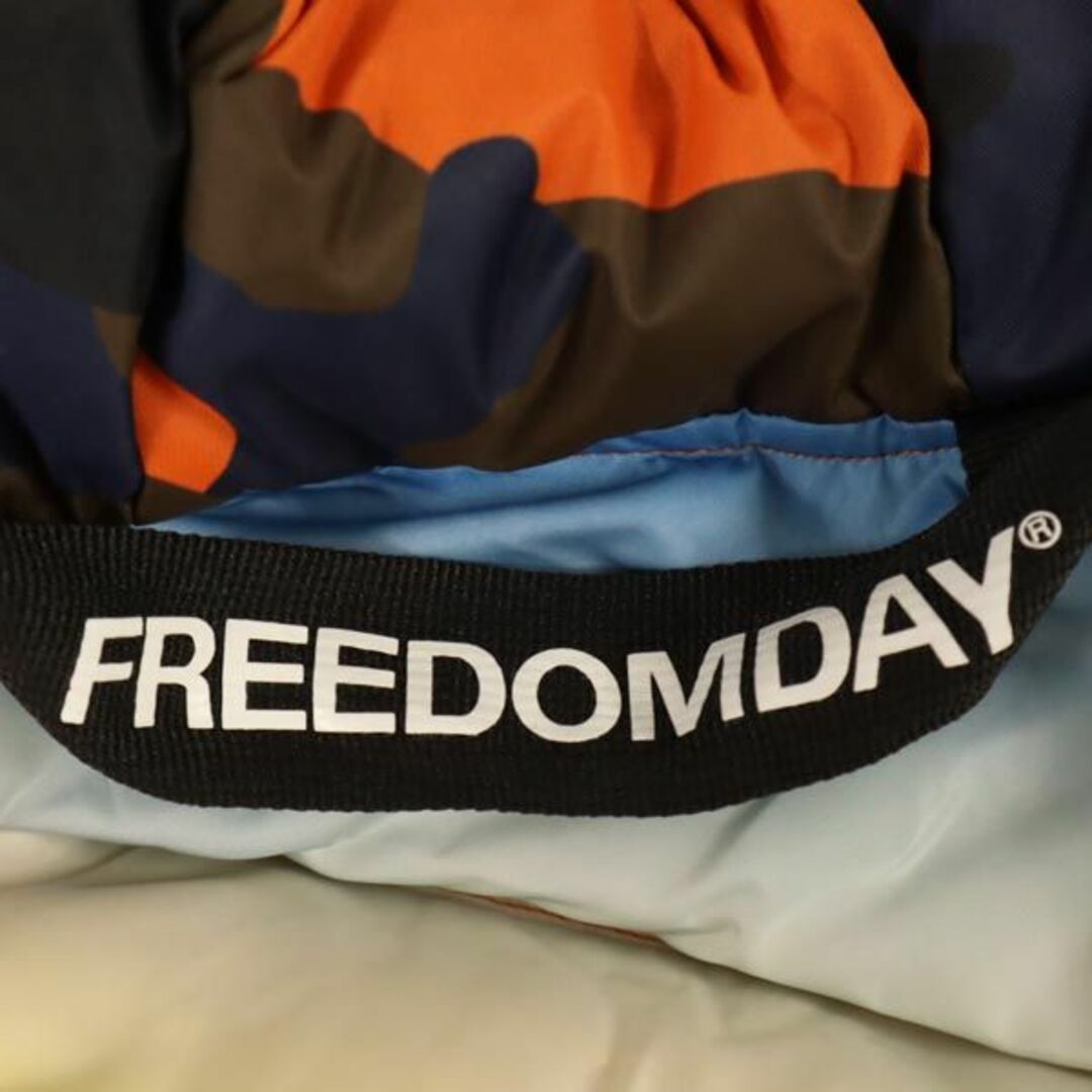 フリーダムデイ 総柄 中綿ジャケット XS FREEDOMDAY メンズ 古着 【231110】 メンズのジャケット/アウター(ダウンジャケット)の商品写真