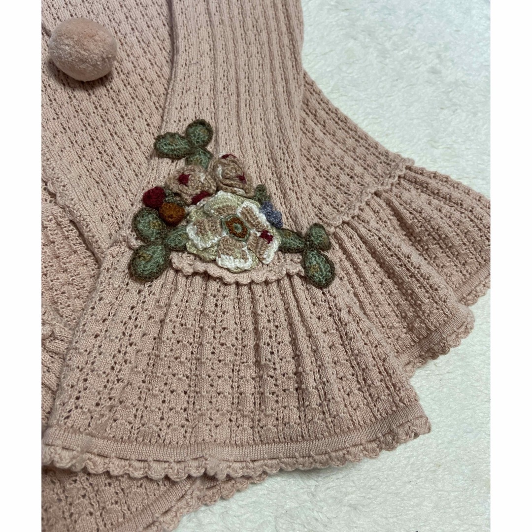 PINK HOUSE(ピンクハウス)のピンクハウス💖くすみピンク手編みお花モチーフがかわいい上品カーデ試着程度 レディースのトップス(カーディガン)の商品写真