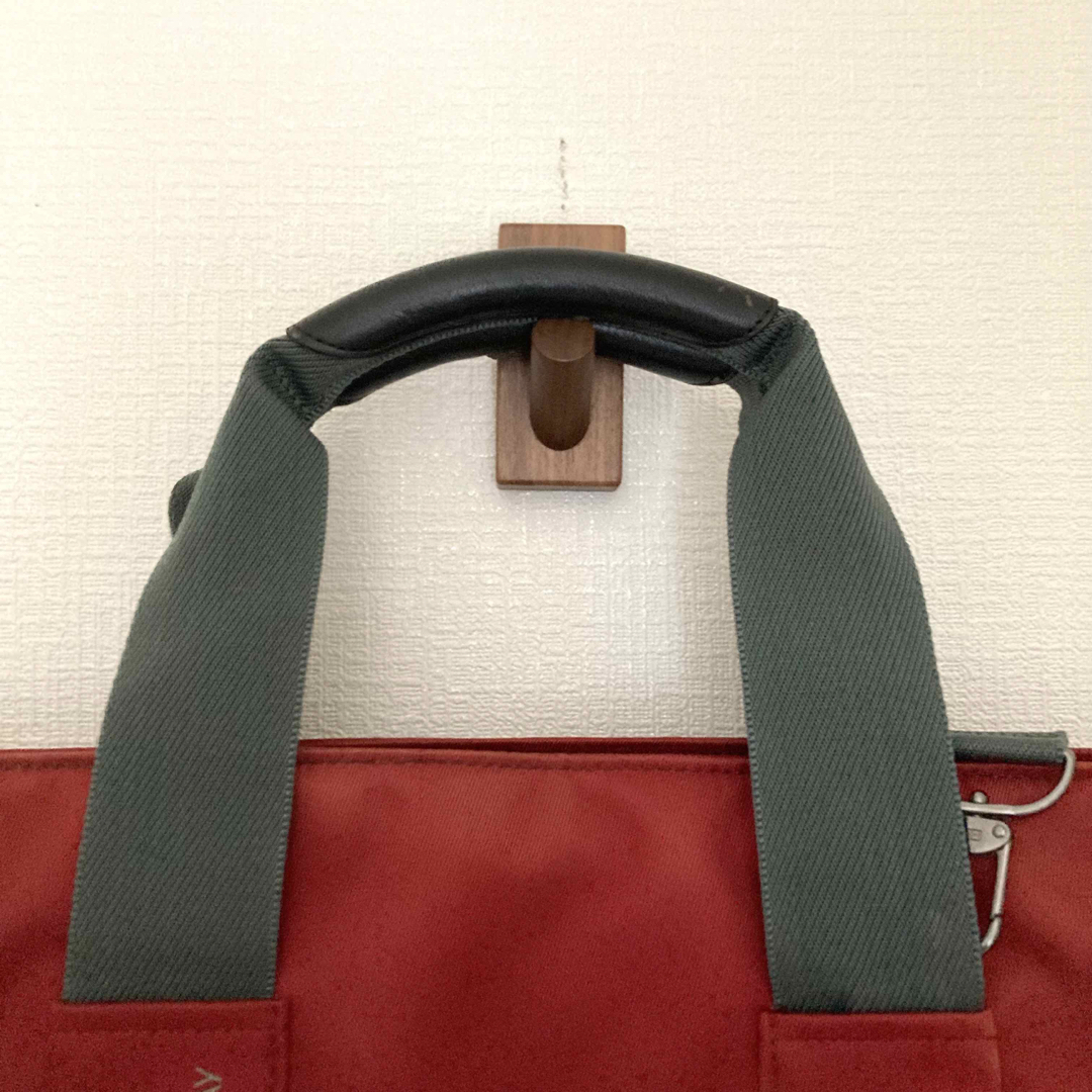【MH WAY】　2wayバッグ　ショルダー　ハンド　イタリア　レッド　ナイロン メンズのバッグ(ショルダーバッグ)の商品写真