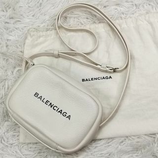 バレンシアガ ポシェットの通販 100点以上 | Balenciagaを買うならラクマ