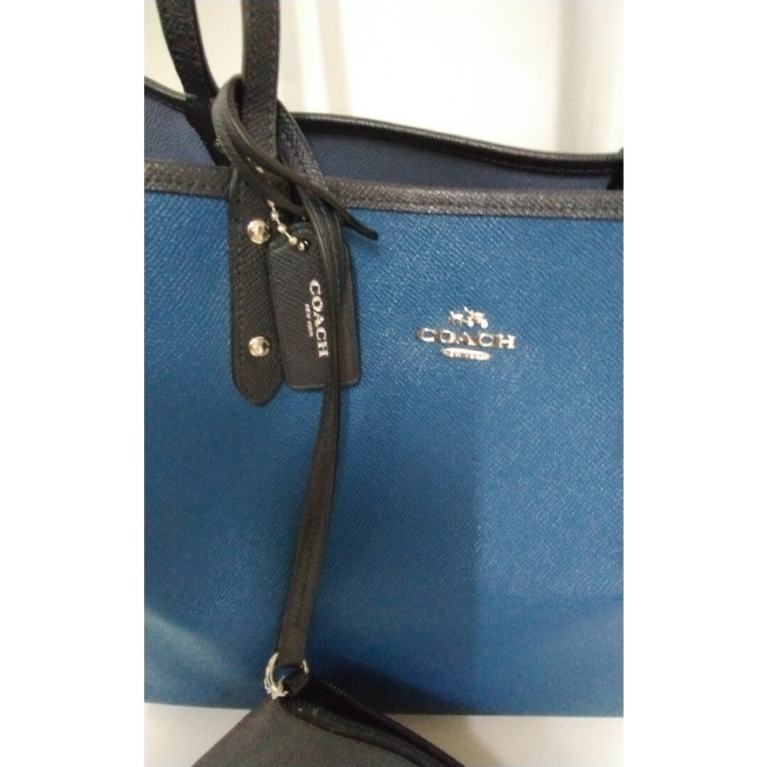 トートバッグ[値下げ中] [新品]COACH トートバック ポーチ付き