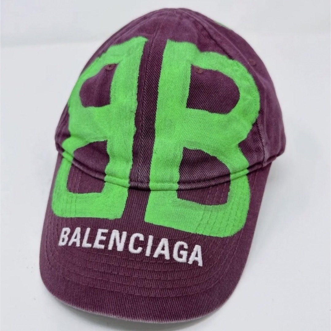 バレンシアガキャップ専用帽子