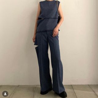 ルシェルブルー(LE CIEL BLEU)のtweed v waist wide pants,sleeveless top(カジュアルパンツ)