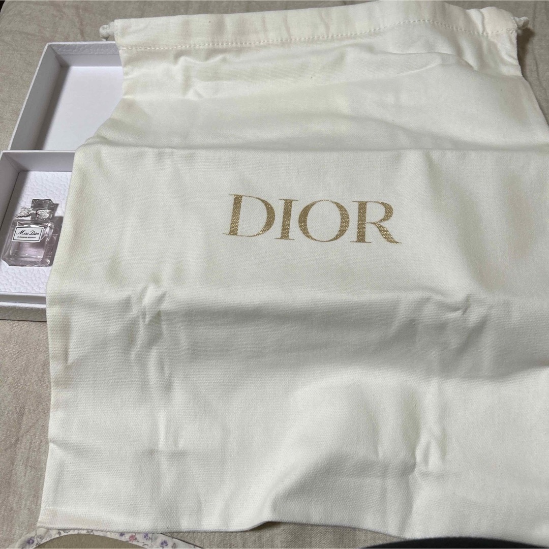 Christian Dior(クリスチャンディオール)のディオール バースデーギフトセット コスメ/美容のキット/セット(コフレ/メイクアップセット)の商品写真