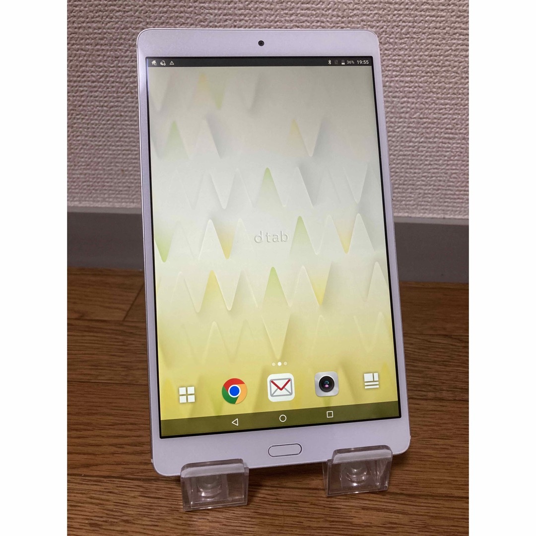 HUAWEI(ファーウェイ)のd-01J dtab 本体 ドコモ タブレット SIMフリー スマホ/家電/カメラのPC/タブレット(タブレット)の商品写真