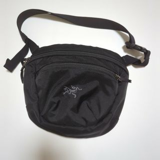 アークテリクス(ARC'TERYX)のARC'TERYX アークテリクス マカ2 ブラック(ショルダーバッグ)