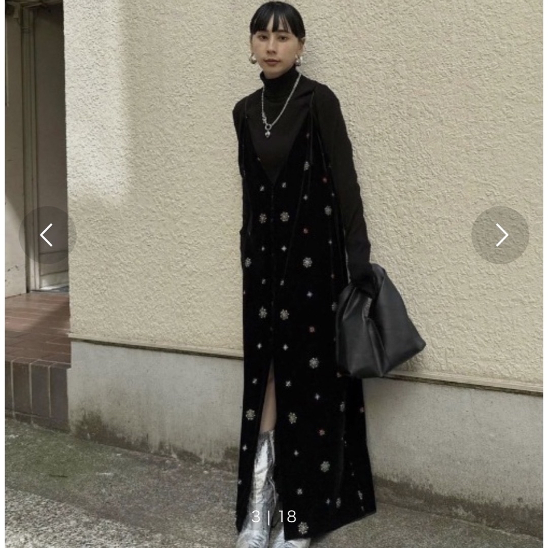 Ameri VINTAGE - 【今期】GLITTER EMBROIDERY VELOUR LONG TOPの Ameri VINTAGE - 【今期】GLITTER EMBROIDERY VELOUR LONG TOPの