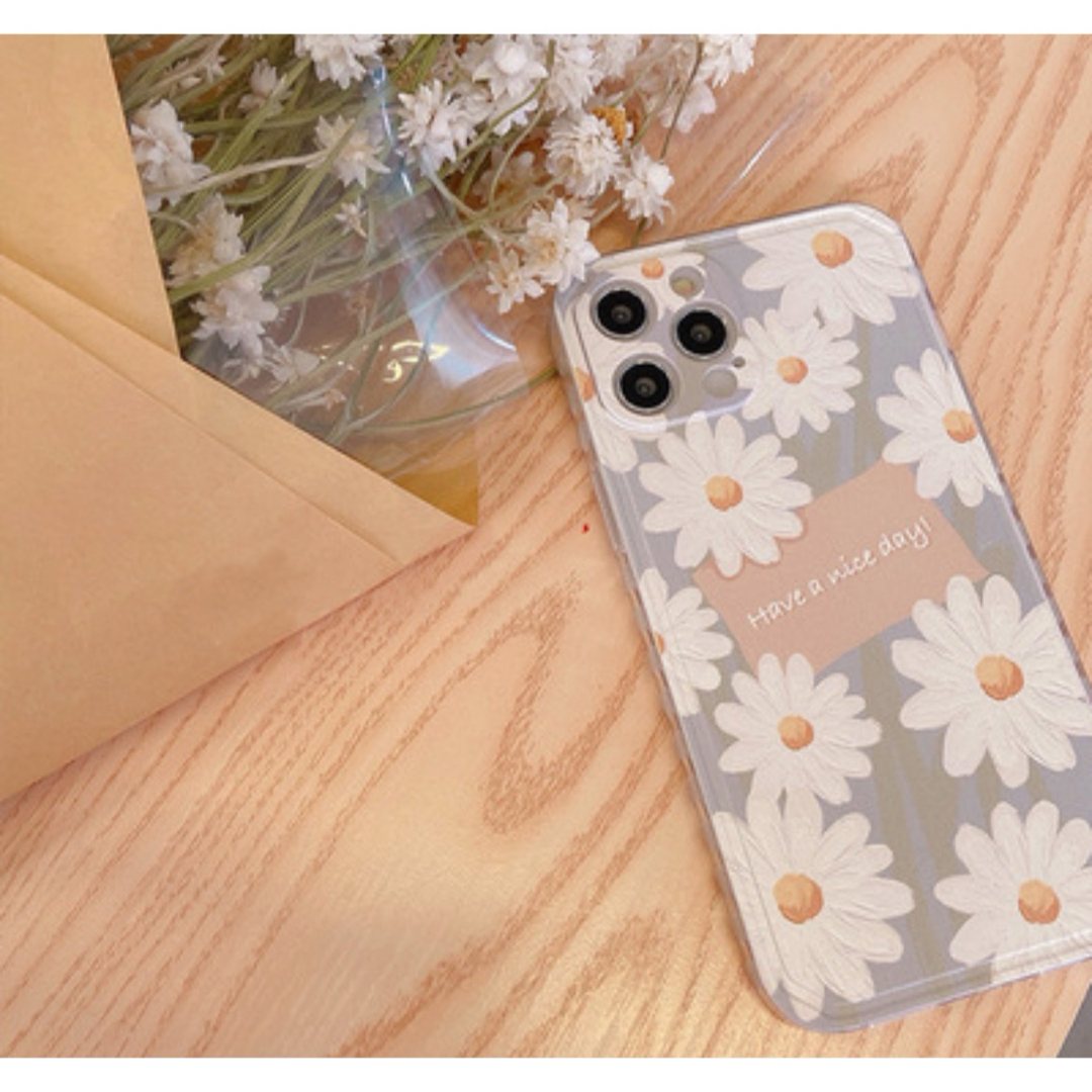 iPhone15Pro ケース　ソフトケース　韓国　花柄　デイジー　可愛い スマホ/家電/カメラのスマホアクセサリー(iPhoneケース)の商品写真
