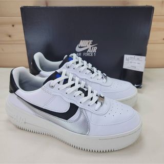 ナイキ(NIKE)のナイキ WMNS エア フォース1 プラットLV8 "ホワイト/黒" 24.5㎝(スニーカー)