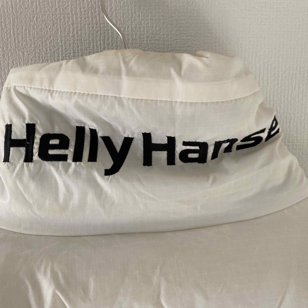 HELLY HANSEN(ヘリーハンセン)のHellyHansenヘリーハンセンダウンジャケットアウターリバーシブル白黒長袖 メンズのジャケット/アウター(ダウンジャケット)の商品写真