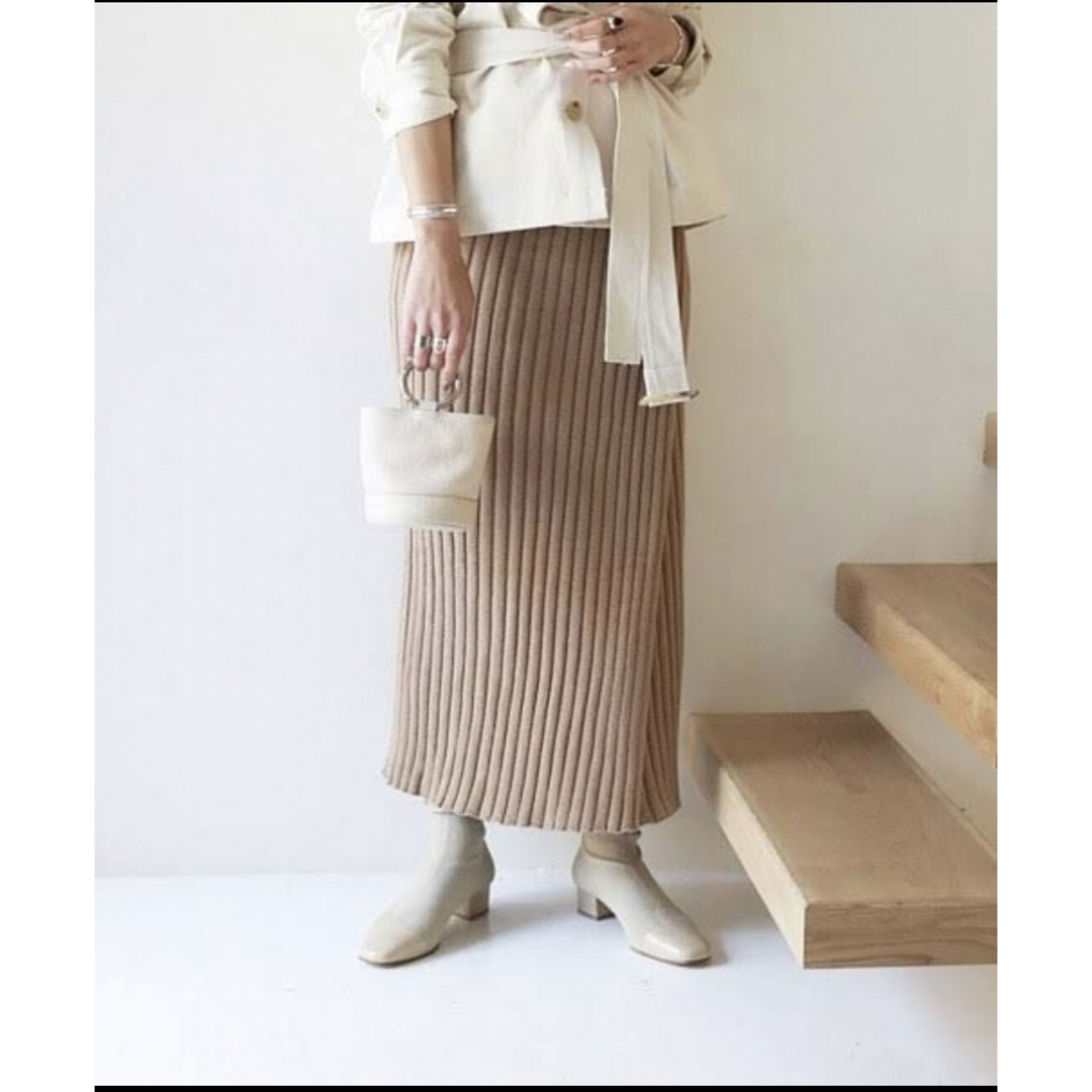 TODAYFUL(トゥデイフル)の美品　トゥデイフル　リブスカート ニット レディースのスカート(ロングスカート)の商品写真