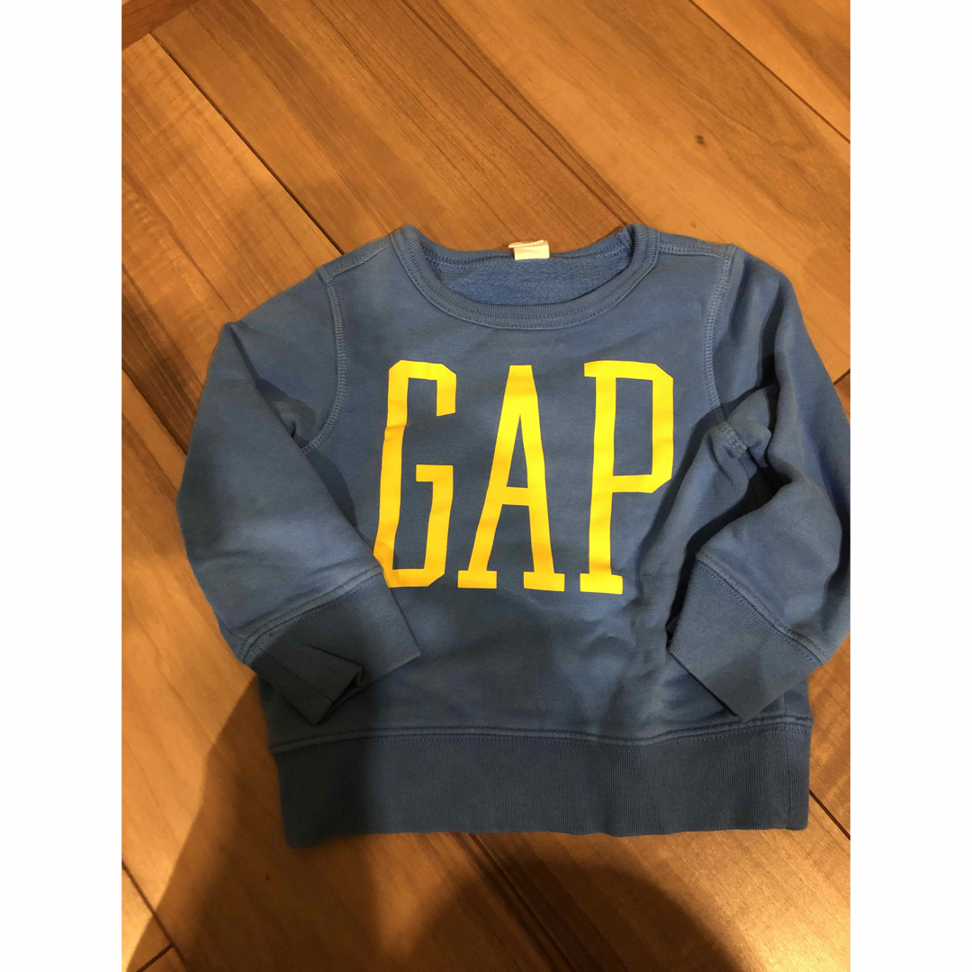 babyGAP(ベビーギャップ)の【良品】baby GAP 裏起毛トレーナー キッズ/ベビー/マタニティのキッズ服男の子用(90cm~)(ジャケット/上着)の商品写真