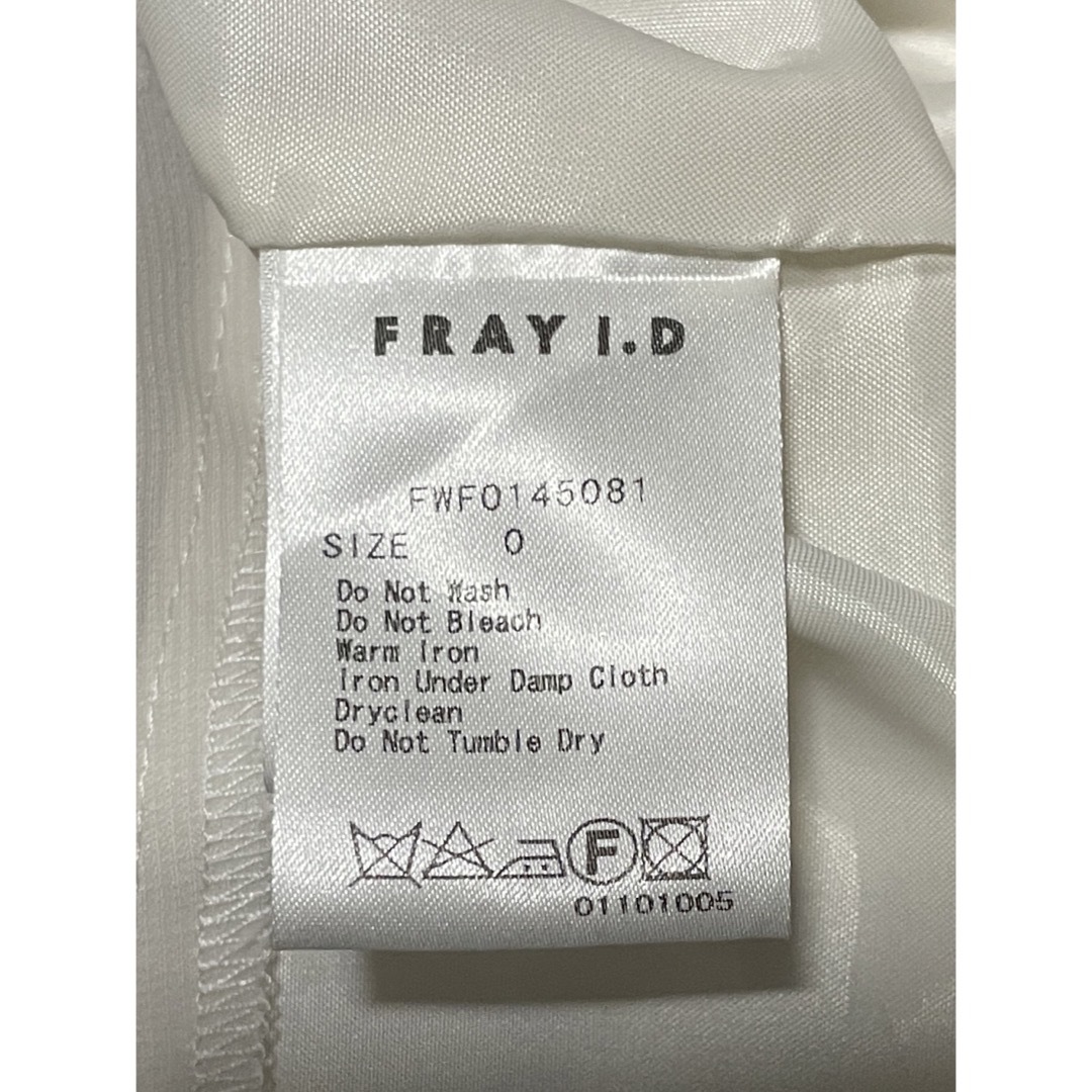 FRAY I.D(フレイアイディー)のFRAY I.D フレイアイディー ひざ丈ワンピース 花柄 ノースリーブ 0 白 レディースのワンピース(ひざ丈ワンピース)の商品写真