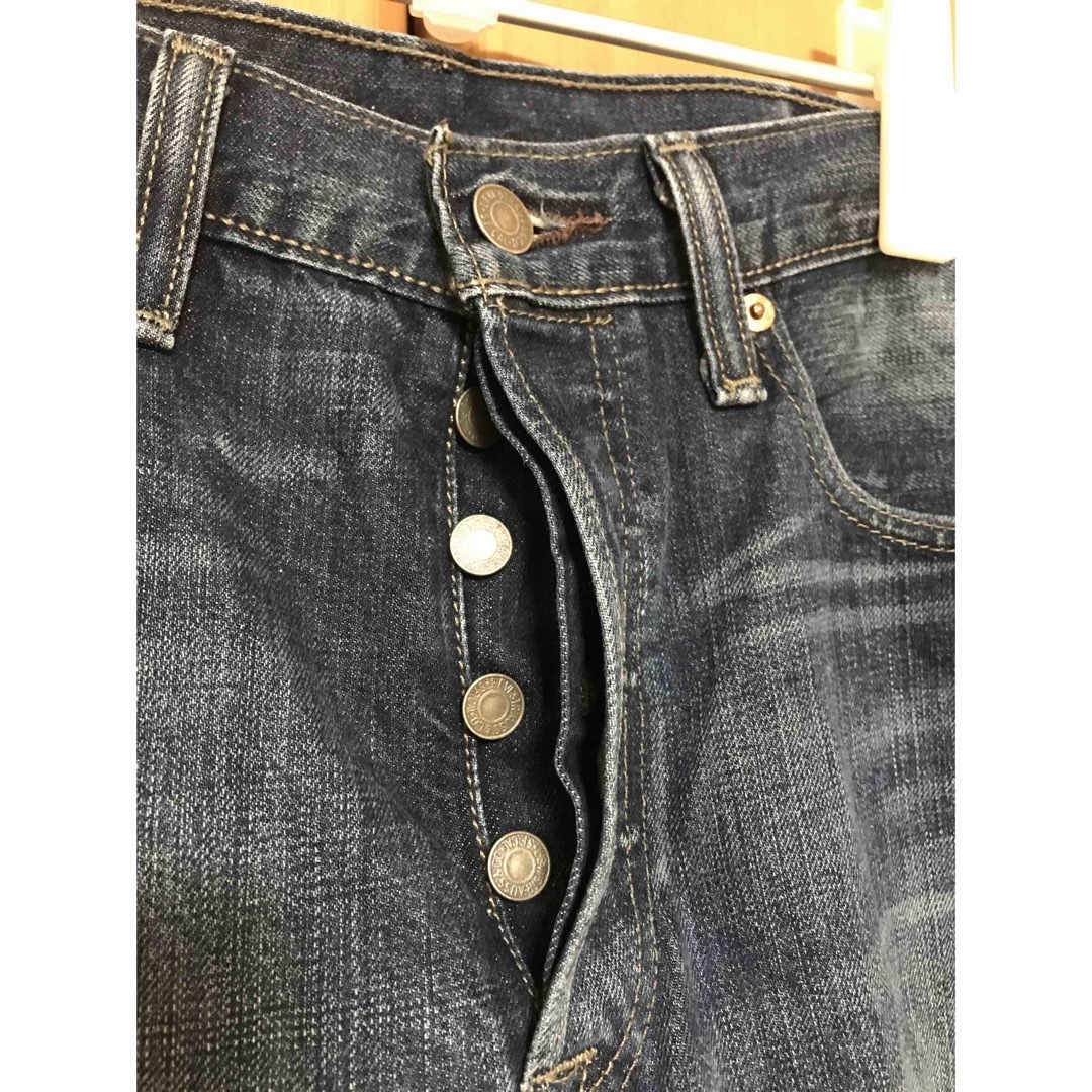 Levi's(リーバイス)の【中古】Levi’s 501 ストレート デニムジーンズ W32 L32 メンズのパンツ(デニム/ジーンズ)の商品写真