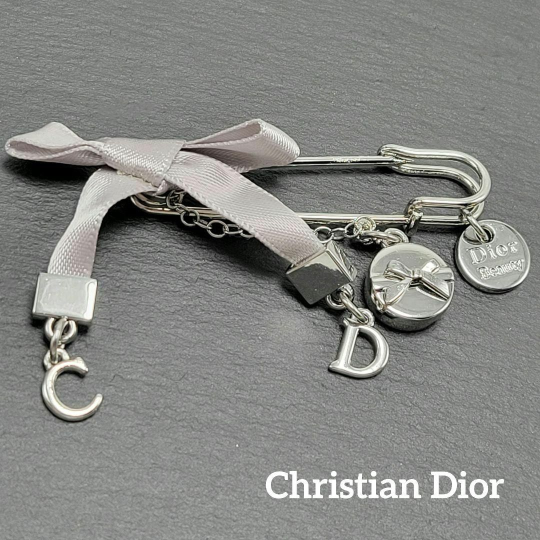 【美品】Christian Dior ブローチ リボン CD シルバー