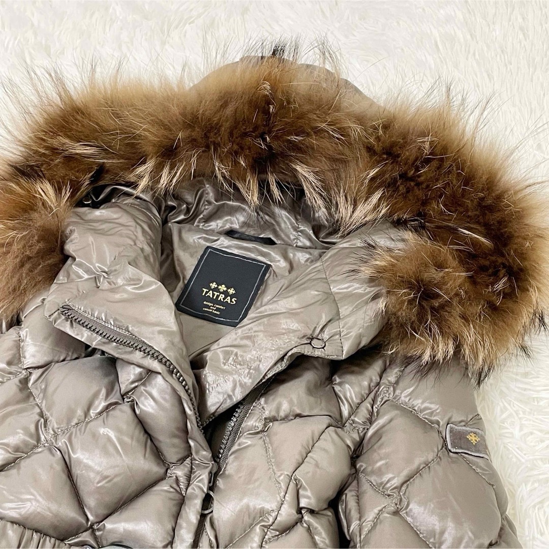 タトラス 定価¥99,000 ダウンコート キルティング ベルト付き タトラス 定価¥99,000 ダウンコート キルティング ベルト付き