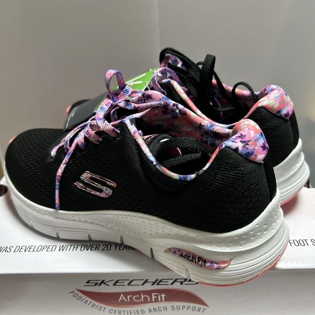 SKECHERS スケッチャーズARCH FIT-FIRST BLOSSOM