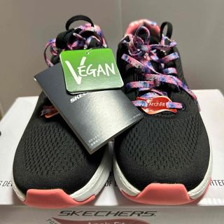 スケッチャーズ(SKECHERS)のスケッチャーズ SKECHERS ARCH FIT-FIRST BLOSSOM (スニーカー)