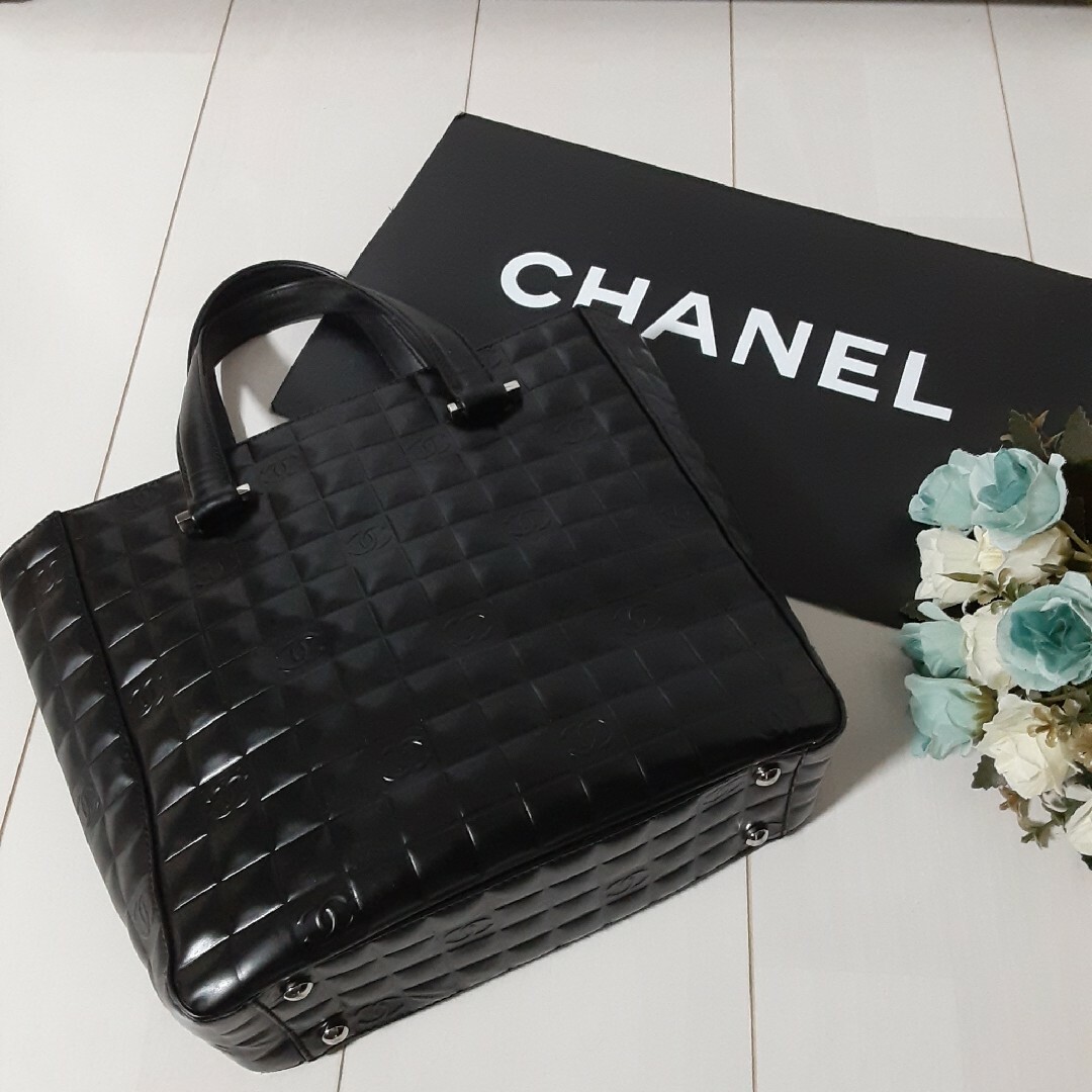 CHANEL - CHANEL シャネル チョコバー ココマーク パテントレザー