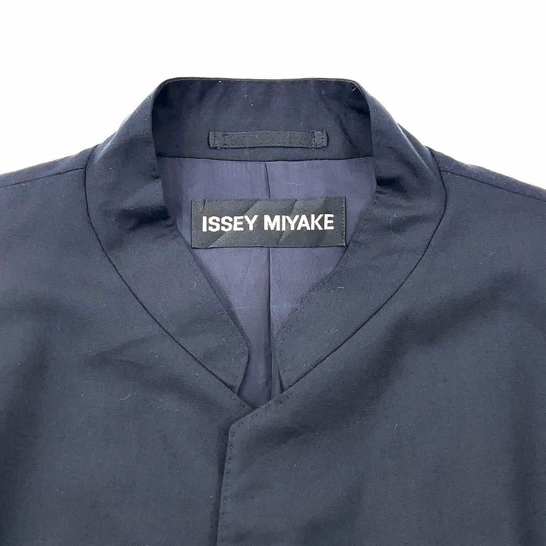 ISSEY MIYAKE(イッセイミヤケ)の【レアデザイン】ISSEY MIYAKE　イッセイミヤケ　マオカラー　ジャケット メンズのジャケット/アウター(テーラードジャケット)の商品写真