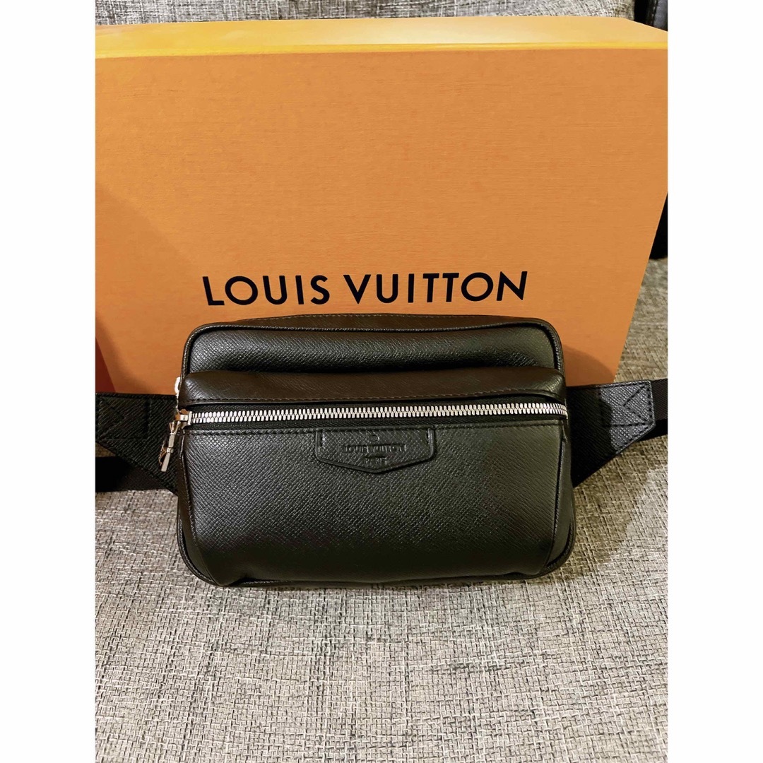 LOUIS VUITTON - ルイヴィトン✨LOUIS VUITTON✨確実正規品 ...