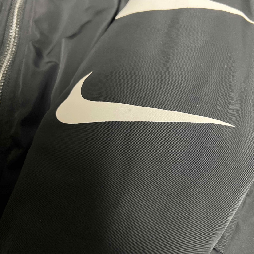 NIKE - 【大人気】NIKE × ALPHA INDUSTRIES コラボ MA-1 黒の NIKE - 【大人気】NIKE × ALPHA INDUSTRIES コラボ MA-1 黒の