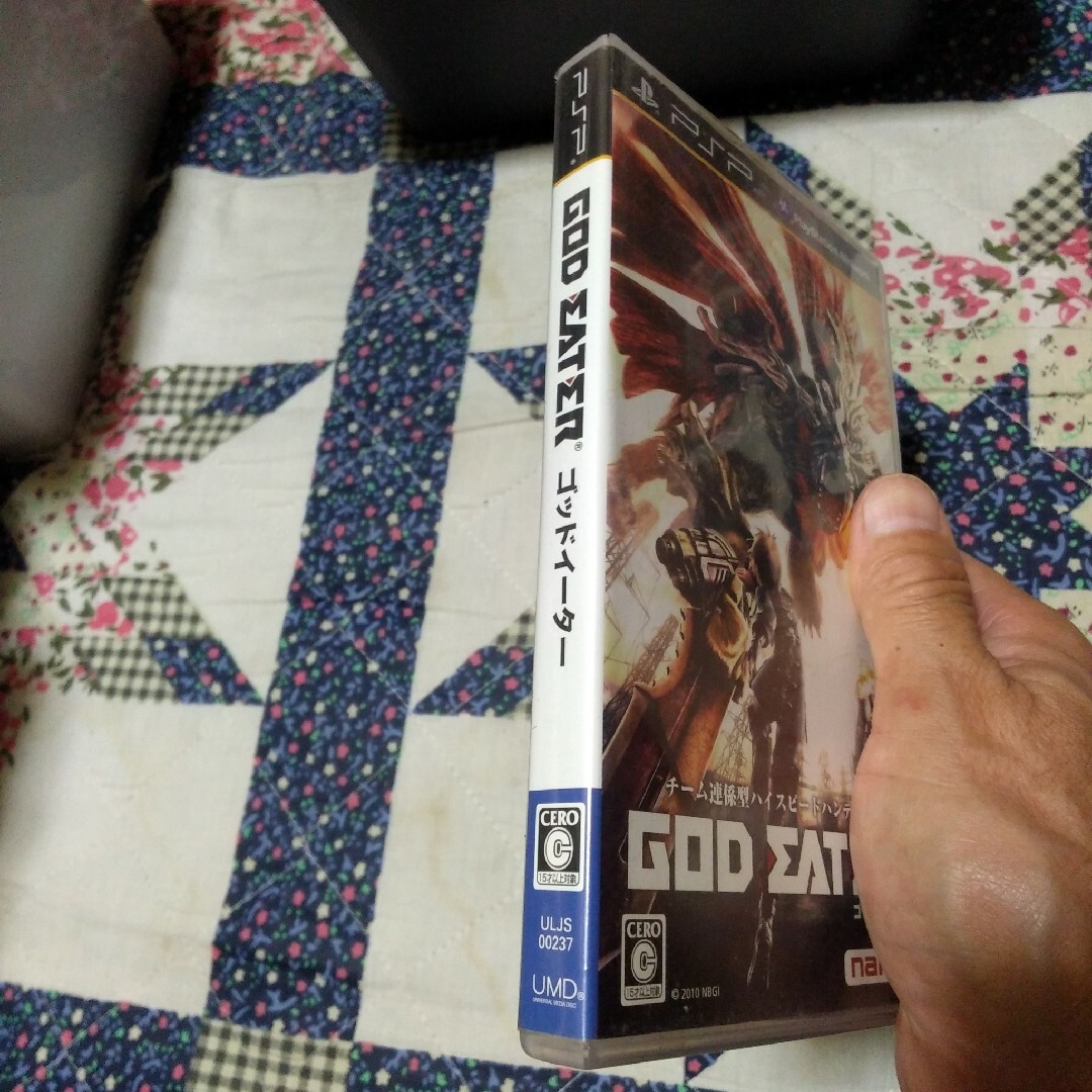 PlayStation Portable(プレイステーションポータブル)のGOD EATER（ゴッドイーター） エンタメ/ホビーのゲームソフト/ゲーム機本体(携帯用ゲームソフト)の商品写真