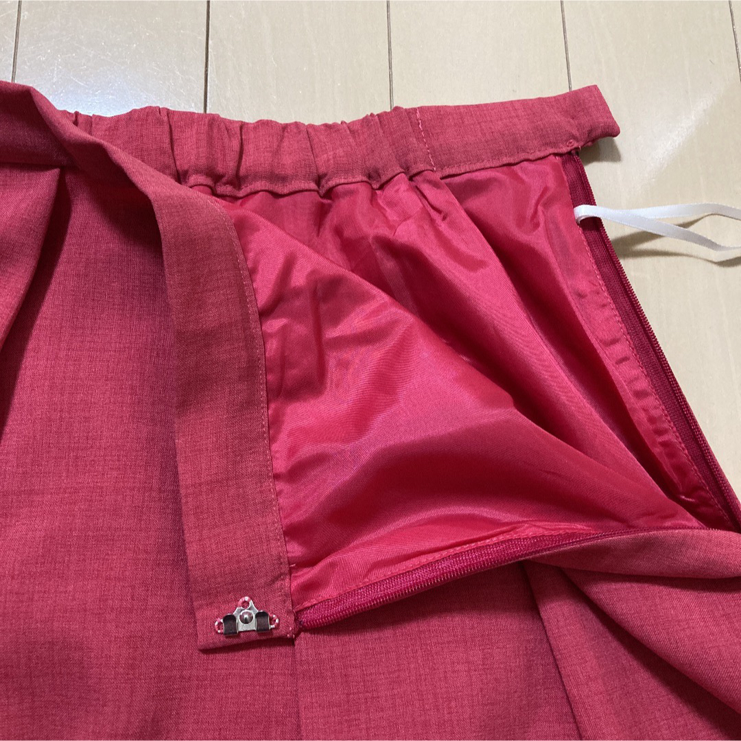 SOUP(スープ)のSOUP ひざ丈ピンクスカート レディースのスカート(ひざ丈スカート)の商品写真