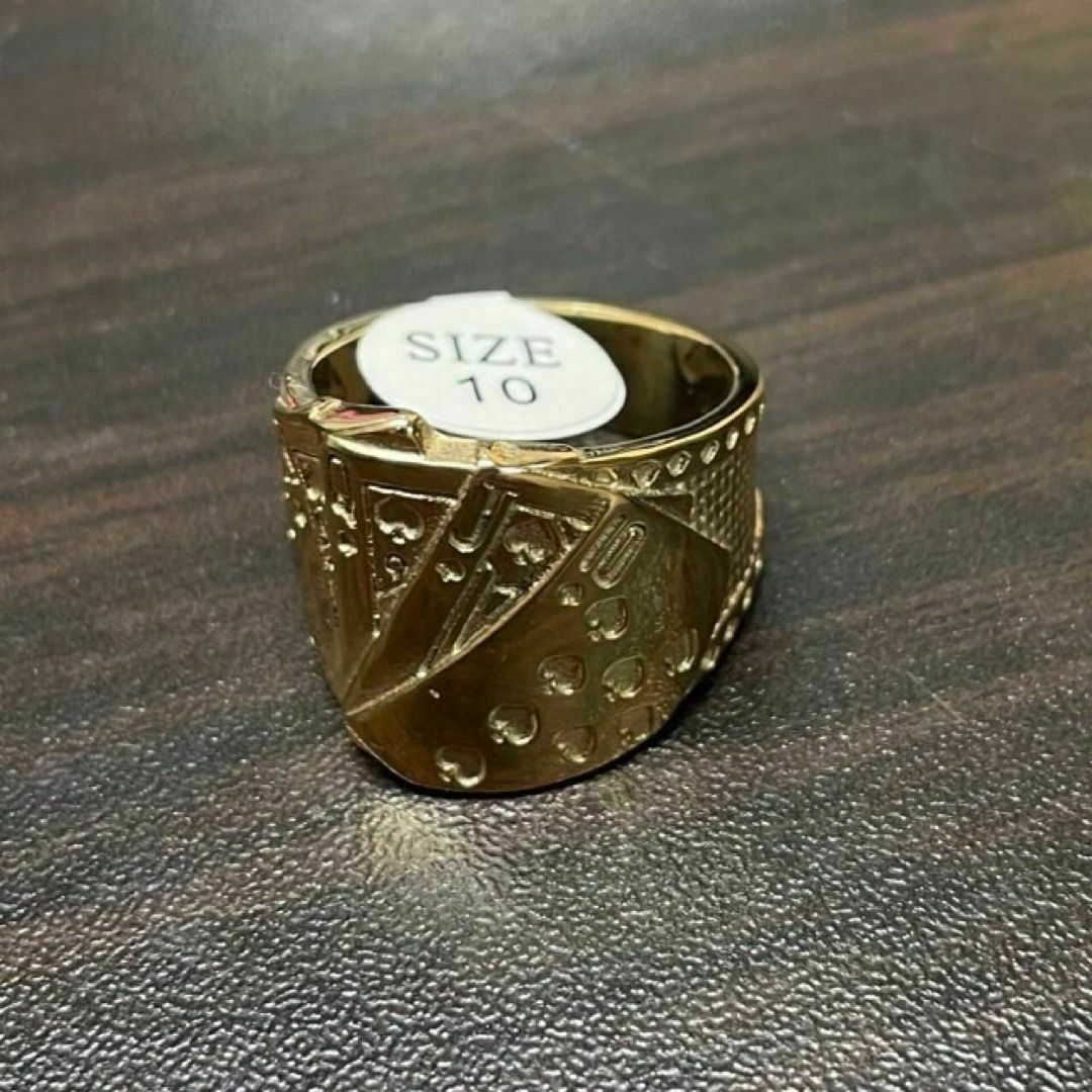 【R055】リング　メンズ　指輪　ゴールド　チタン　トランプ　20号 メンズのアクセサリー(リング(指輪))の商品写真