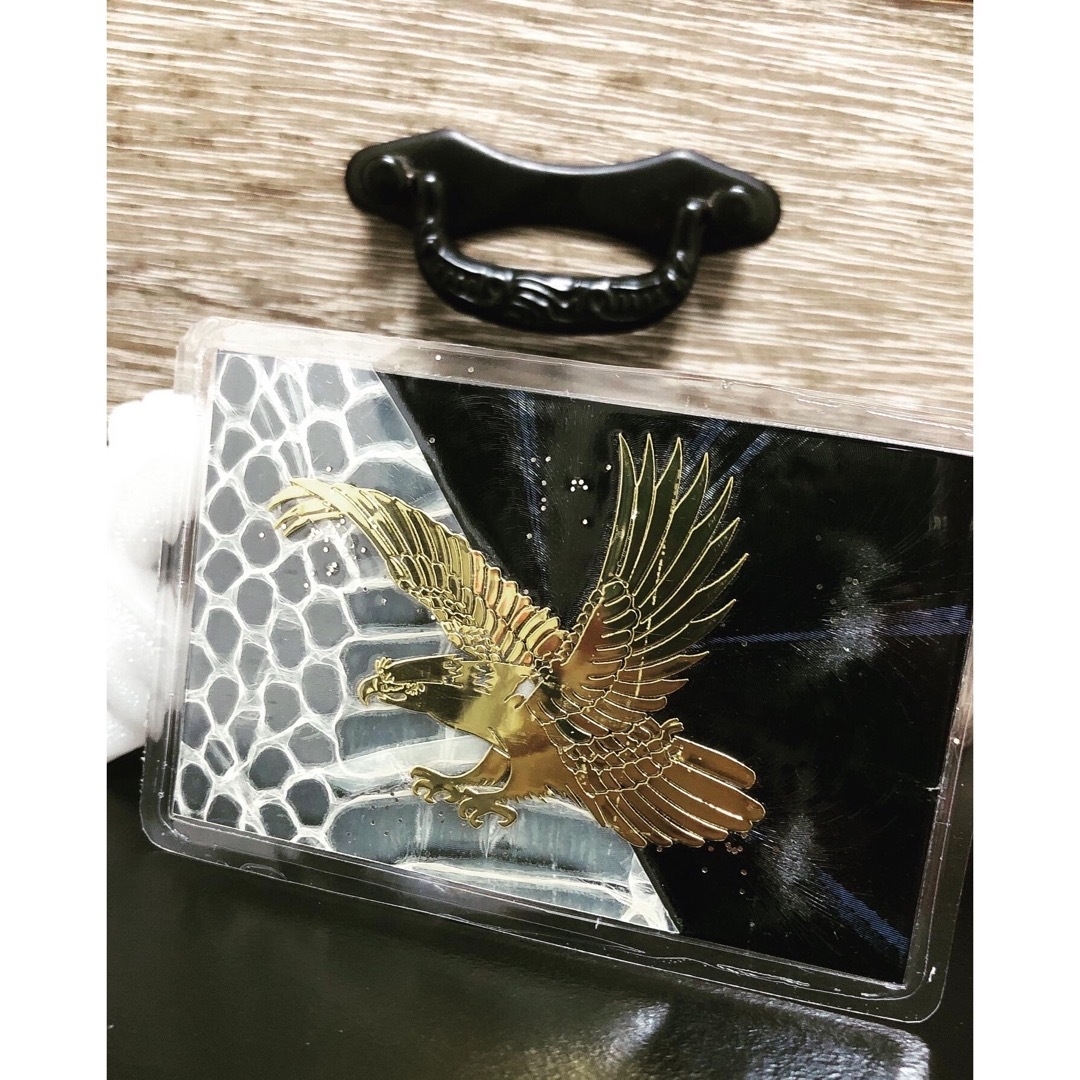 ◇白蛇と鷹とふくろう の運気上昇御守り◇ 鷹 羽 スピリチュアル ◇白蛇と鷹とふくろう の運気上昇御守り◇ 鷹 羽 スピリチュアル