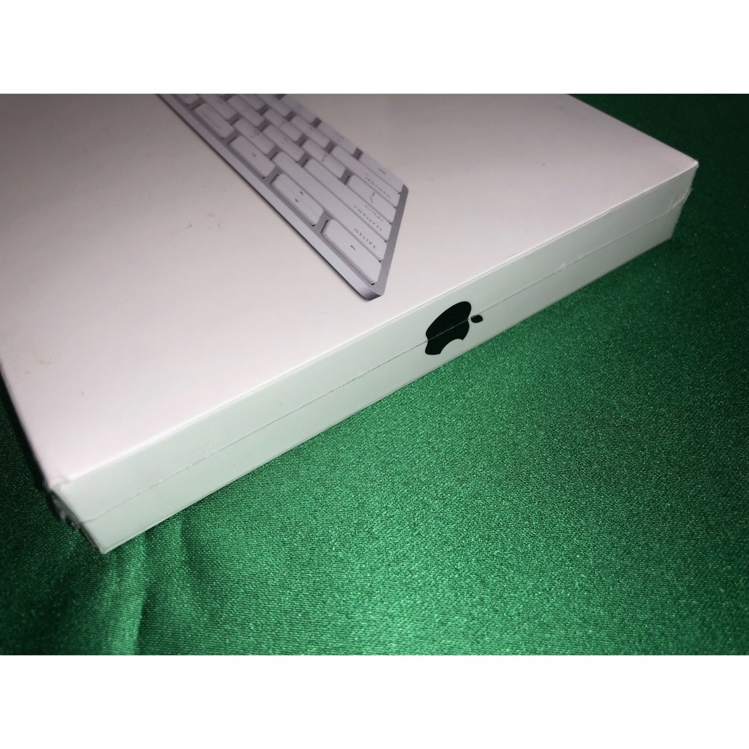 Apple(アップル)の新品未開封Apple Magic Keyboard (JIS) MLA22J/A スマホ/家電/カメラのPC/タブレット(PC周辺機器)の商品写真