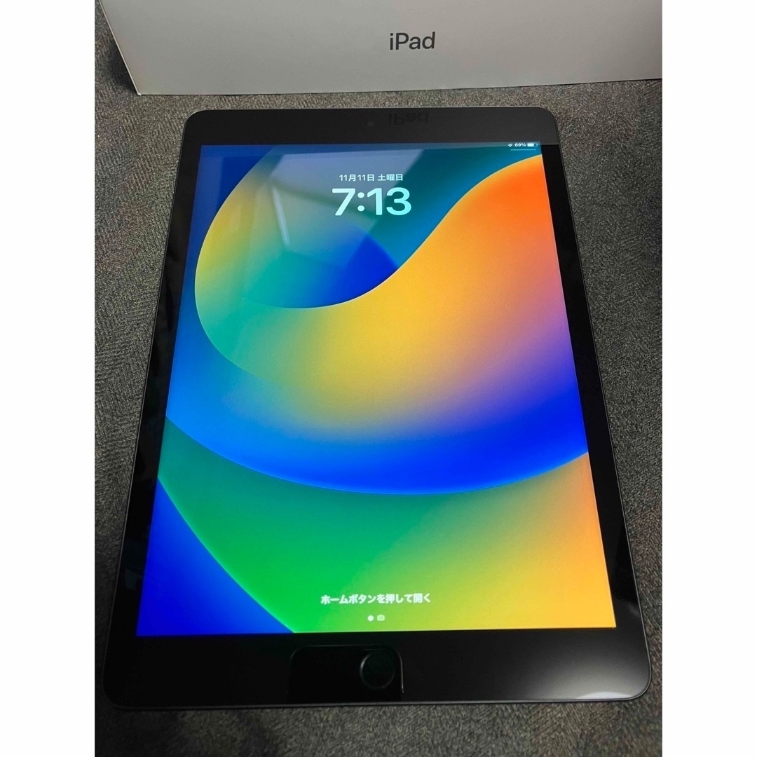 2021 Apple 10.2インチiPad (Wi-Fi, 64GB)