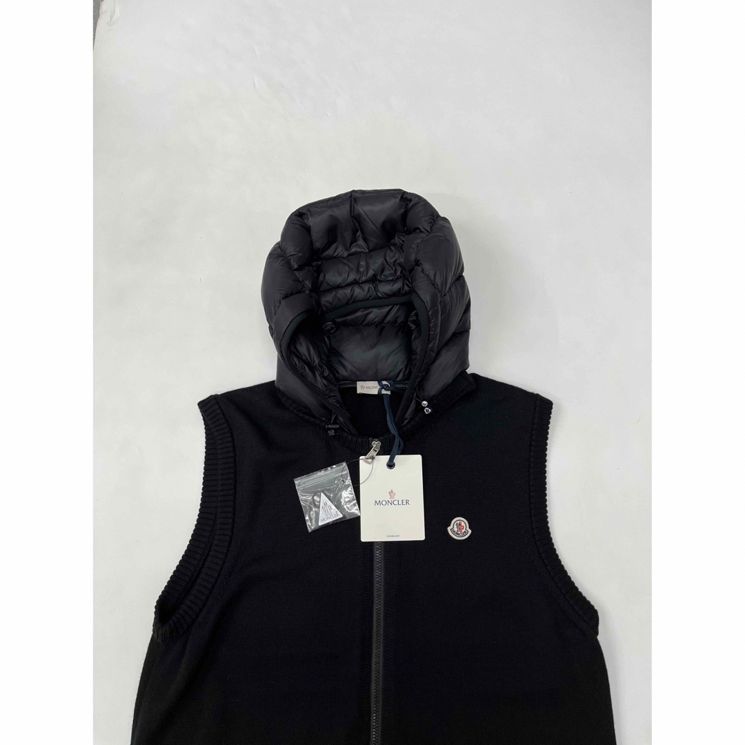 新品 MONCLER モンクレールジャパンタグ付 ダウン ベスト 黒ファッション