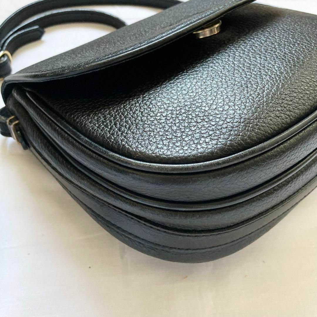 BURBERRY - ✨極美品✨激レア Burberrys ショルダーバッグ ブラック