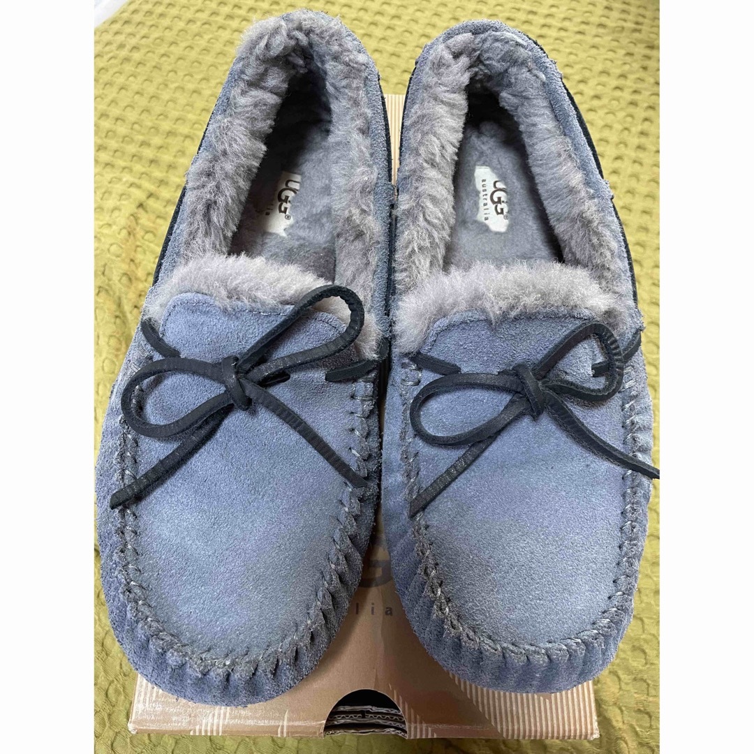 UGGモカシンローファースリッポングレー27cm美品もこもこファームートンブーツ | フリマアプリ ラクマ