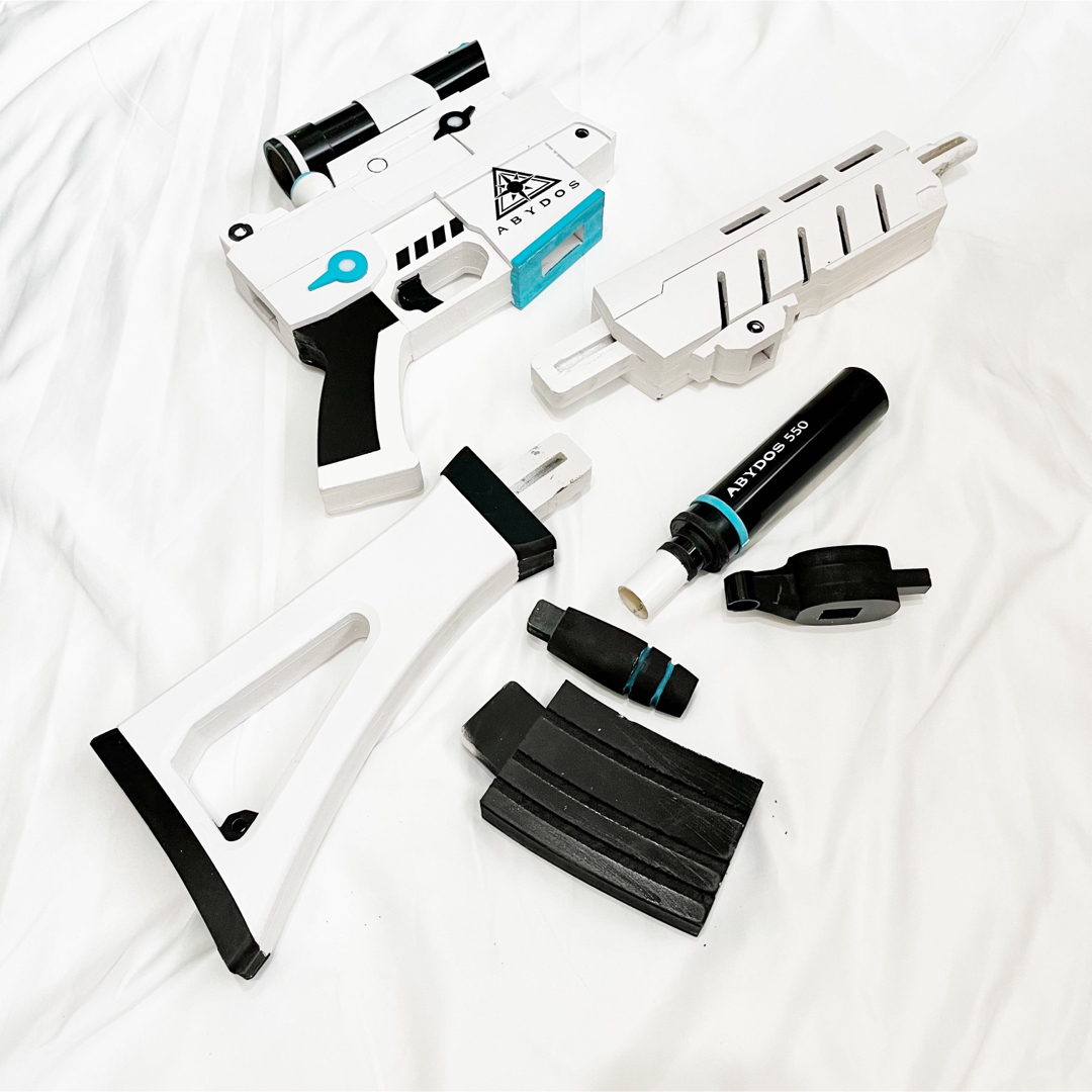 新品 ブルアカ 砂狼シロコ コスプレ 銃 武器 ブルーアーカイブ 新品 ブルアカ 砂狼シロコ コスプレ 銃 武器 ブルーアーカイブ
