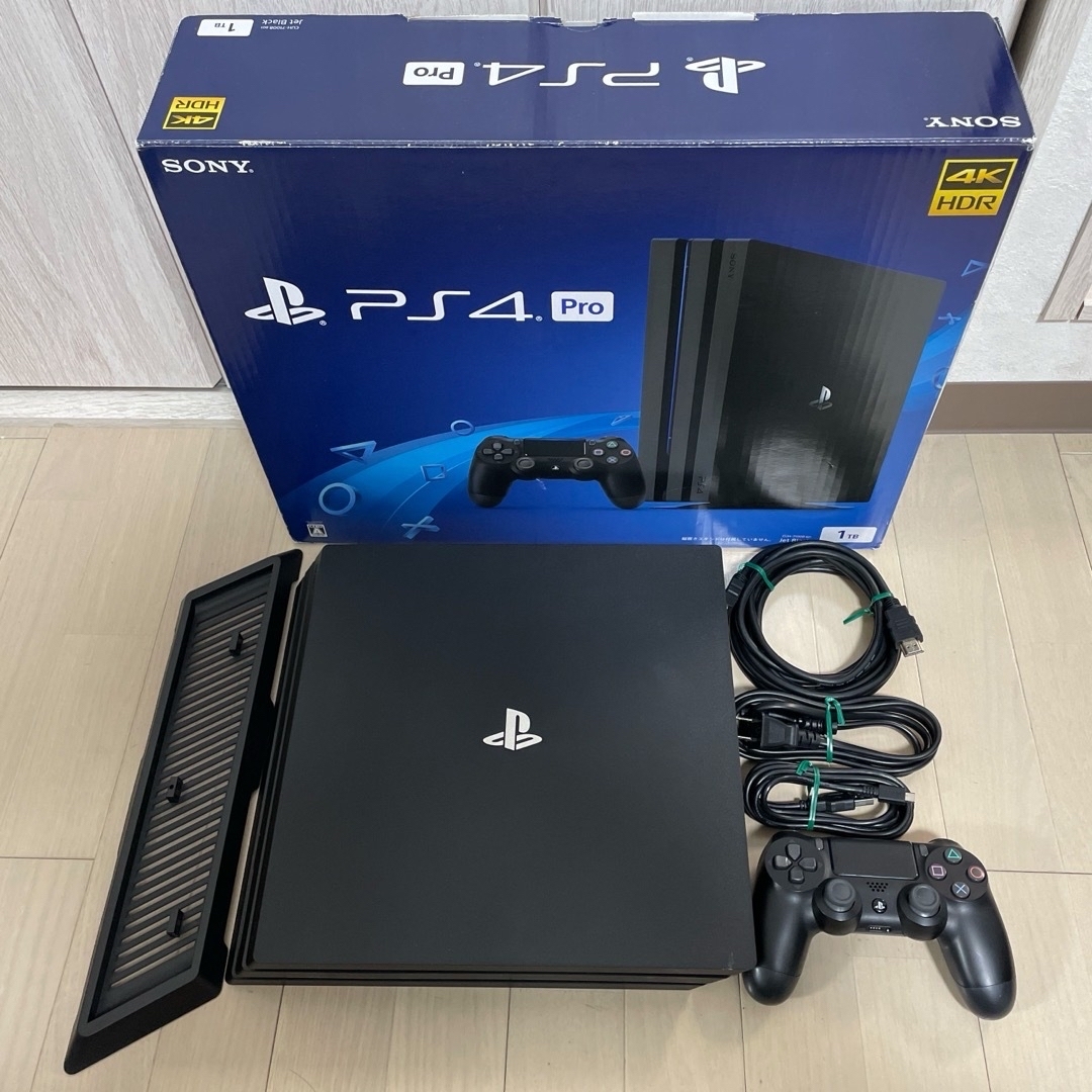 SONY PlayStation4 Pro 本体 CUH-7100BB01