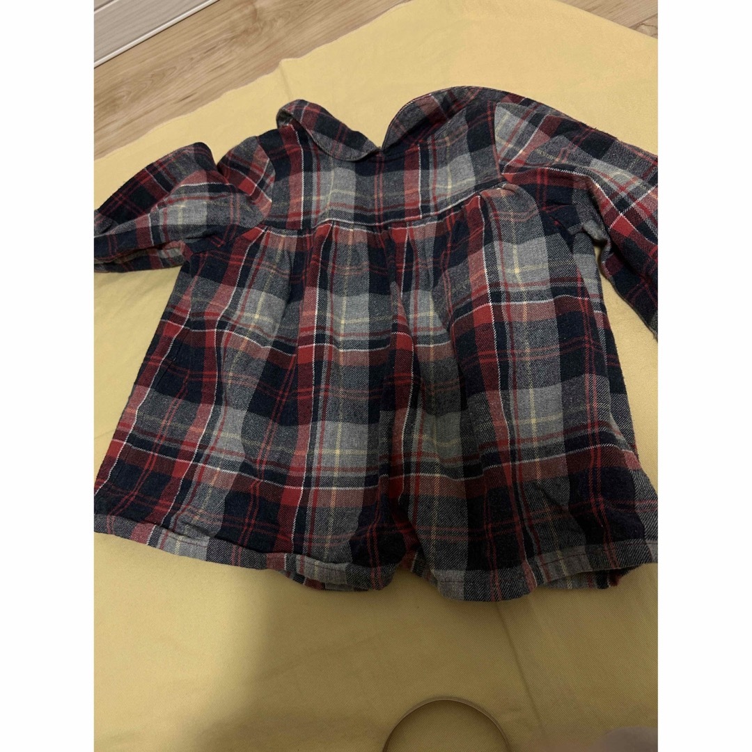 90㎝女の子　アウター　ワンピース キッズ/ベビー/マタニティのキッズ服女の子用(90cm~)(ジャケット/上着)の商品写真