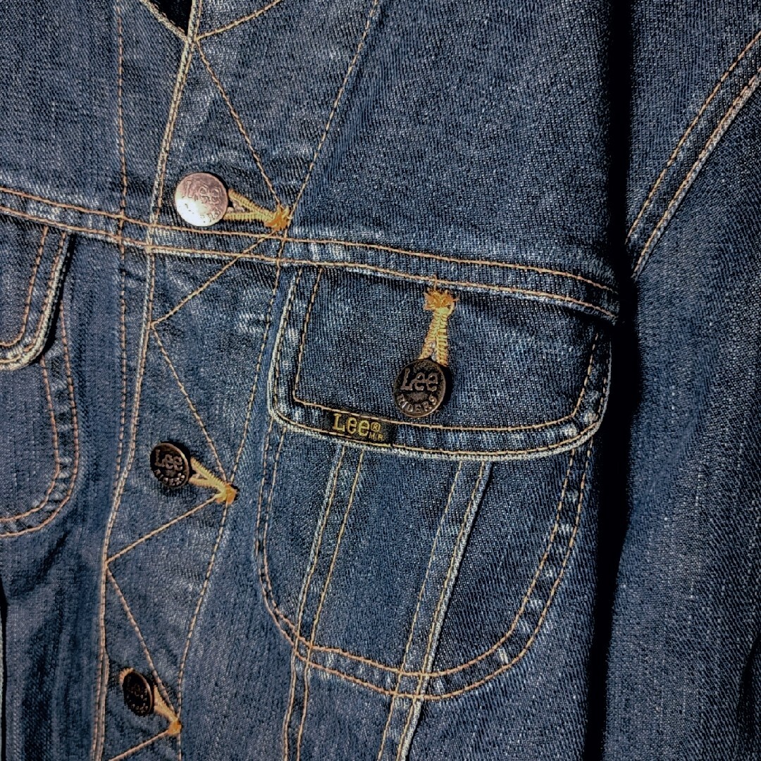 Lee(リー)のLee LADIES　デニムジャケット　Sサイズ　ブルー　ロゴ レディースのジャケット/アウター(Gジャン/デニムジャケット)の商品写真